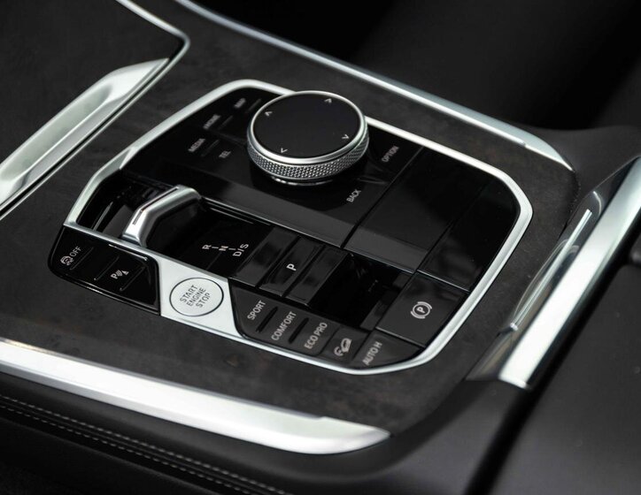 BMW X5 SUV 3,0 l 219 kw