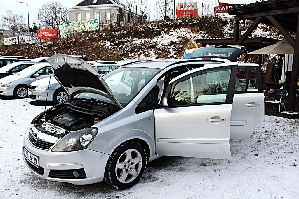 Opel Zafira