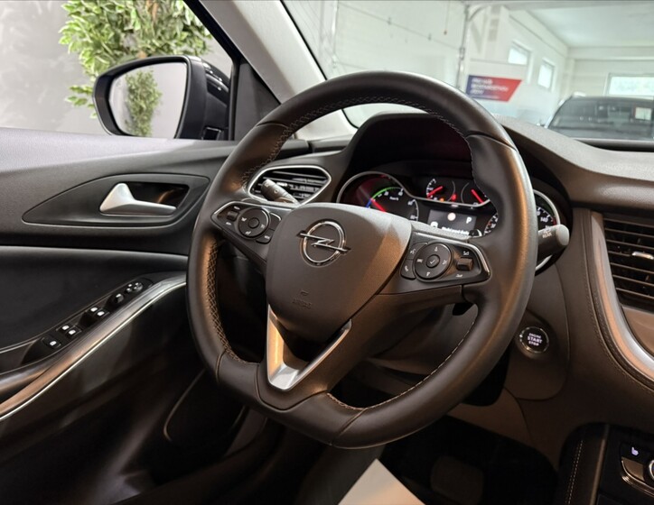 Opel Grandland X 18