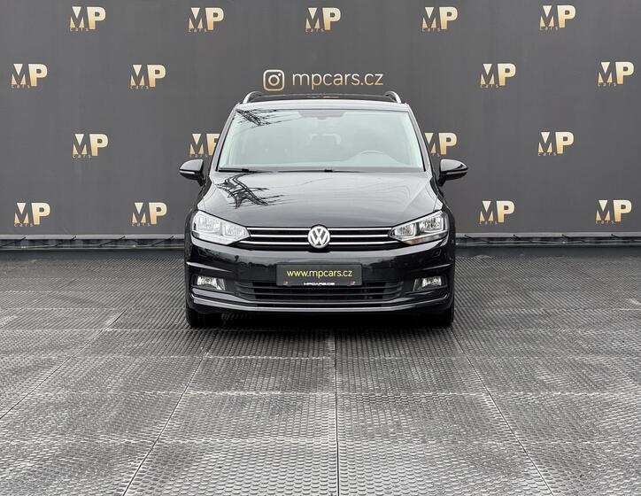 Volkswagen Touran 2