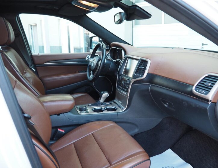Jeep Grand Cherokee SUV / Terénní 3,0 l 184 kw