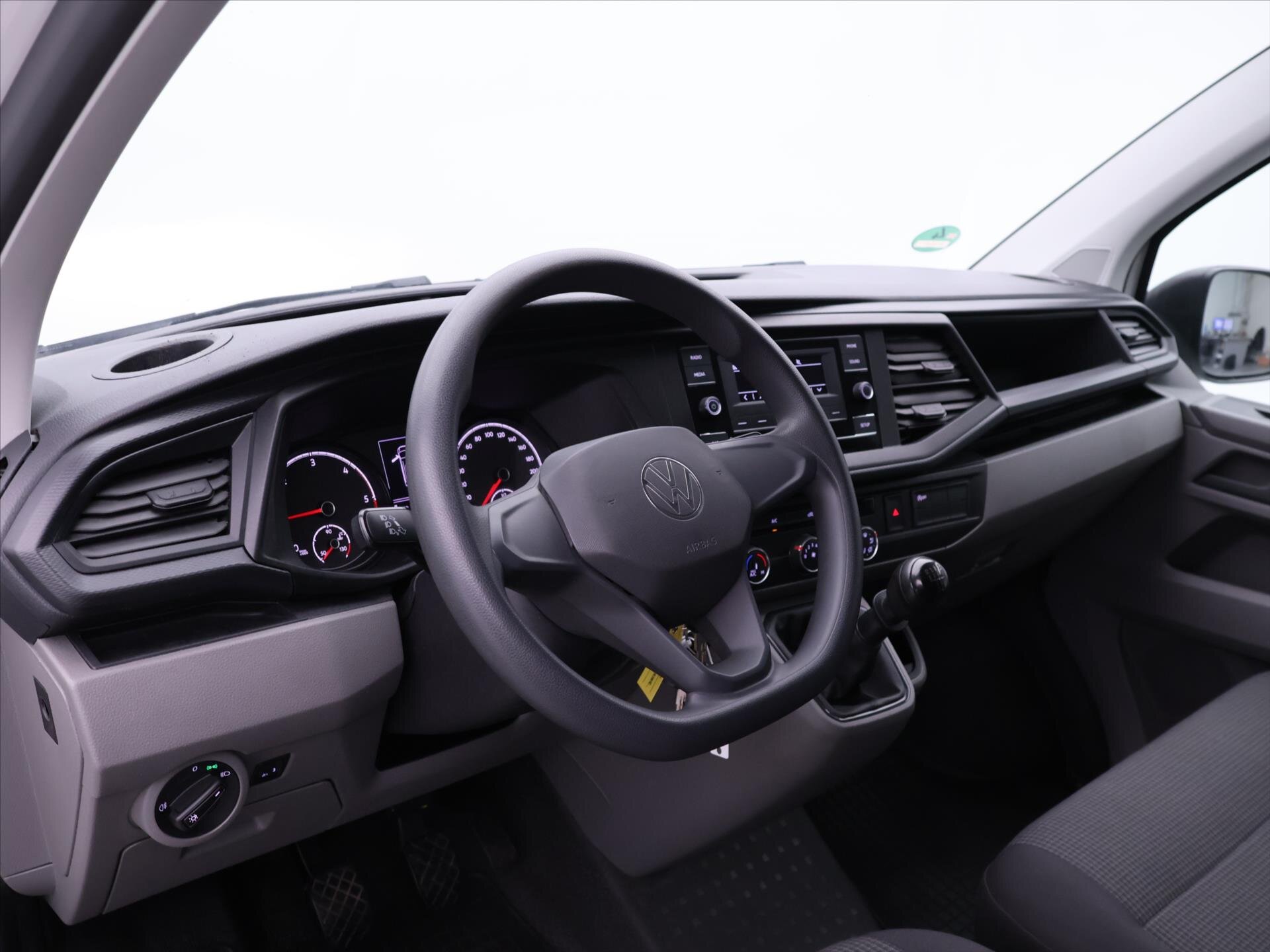 Volkswagen Transporter Skříň 2,0 l 66 kw