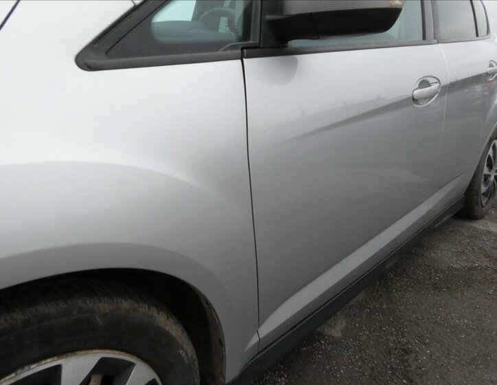 Ford C-MAX MPV 1,6 l 77 kw