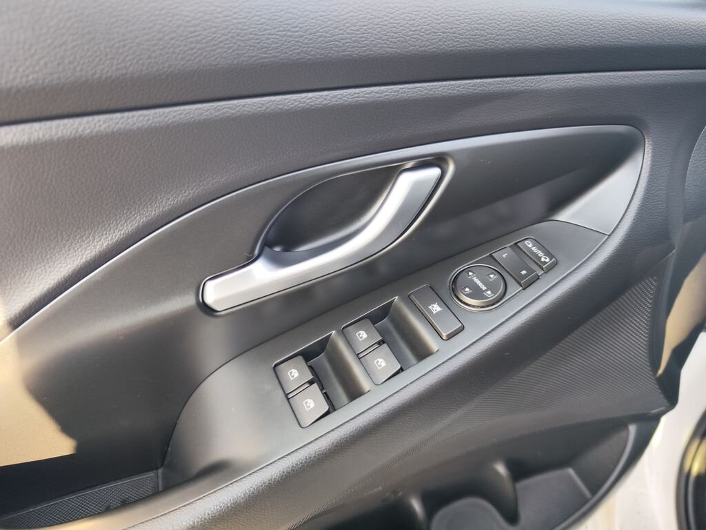 Hyundai i30 Hatchback 998,0 88 kw