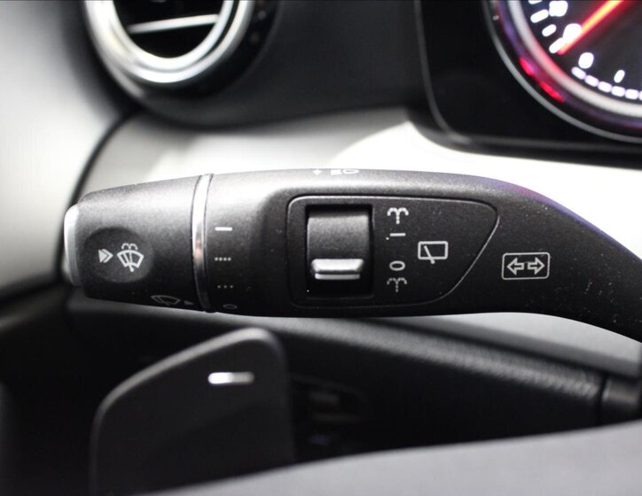 Mercedes-Benz Třídy E 20