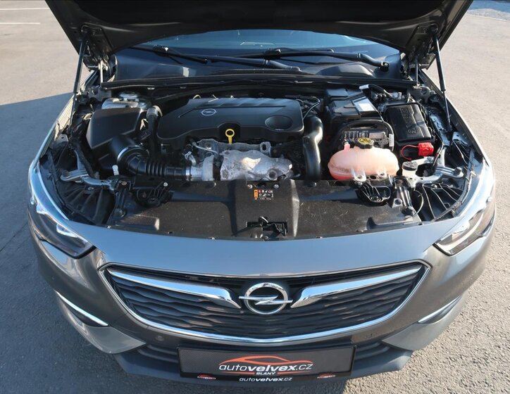 Opel Insignia Kombi 2,0 l 125 kw