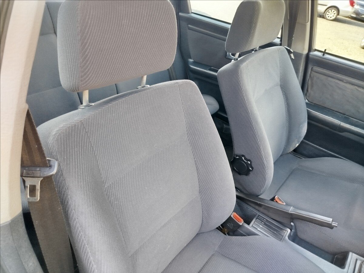 Audi 80 Sedan / Limuzína 2,0 l 66 kw