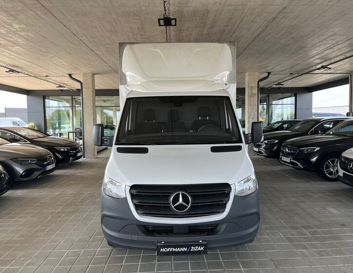 Mercedes-Benz Sprinter 2