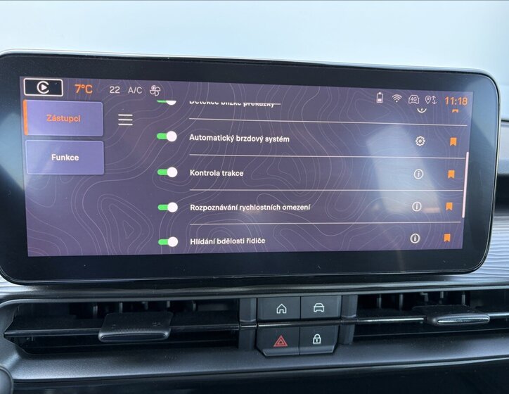 Jeep Avenger Sedan / Limuzína 1,2 l 74 kw