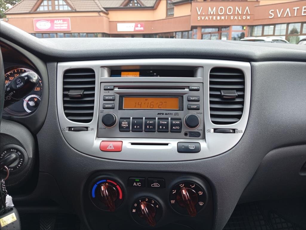 KIA Rio Hatchback 1,4 l 71 kw