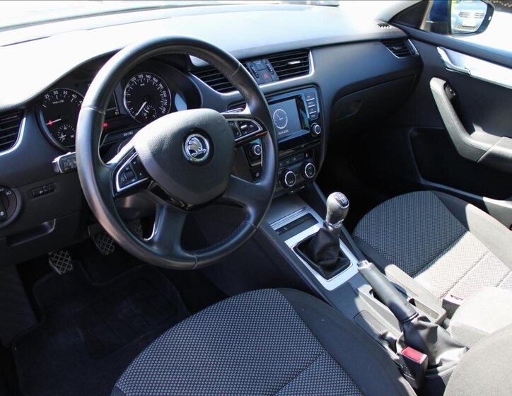 Škoda Octavia Kombi 2,0 l 110 kw