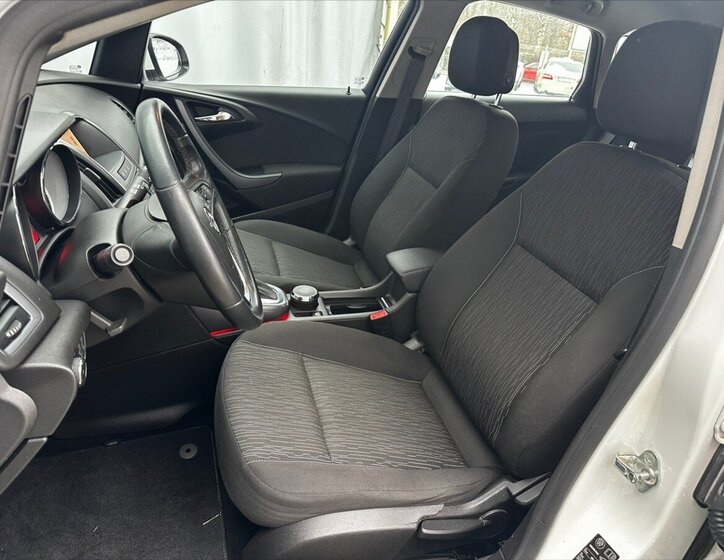 Opel Astra Hatchback 1,6 l 85 kw