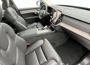 Volvo XC90 26