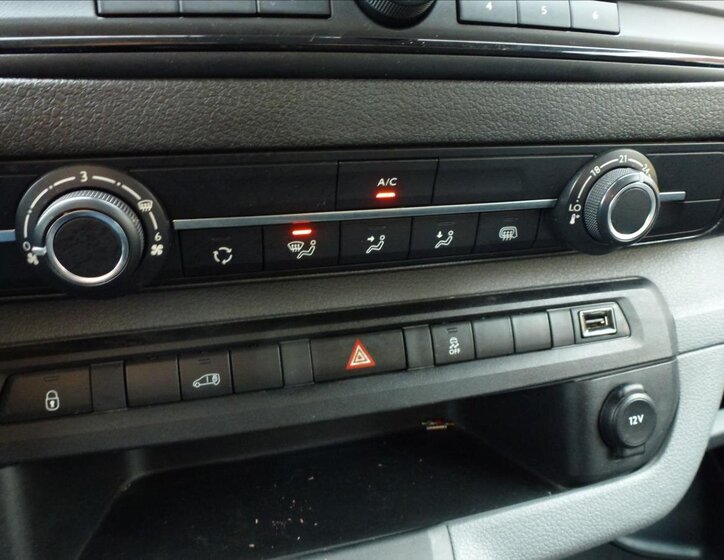 Peugeot Expert Skříň 2,0 l 90 kw