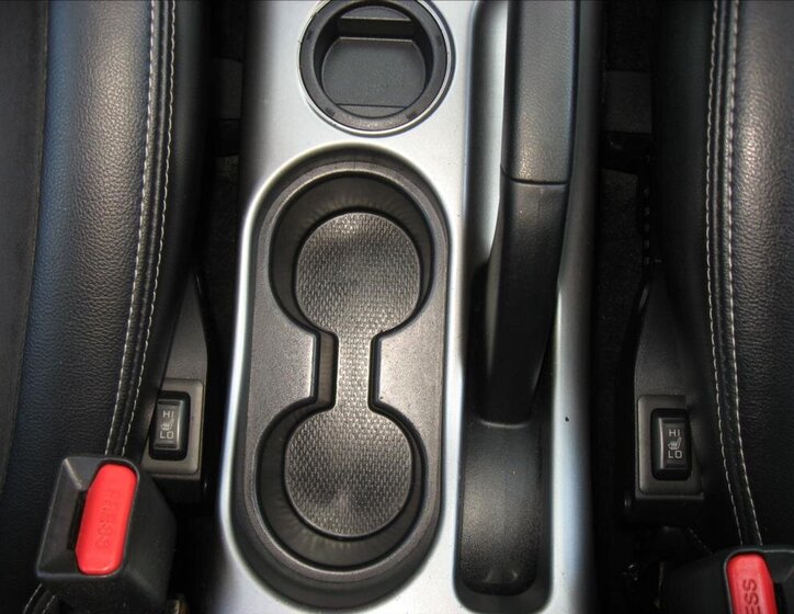 Mitsubishi Outlander 27