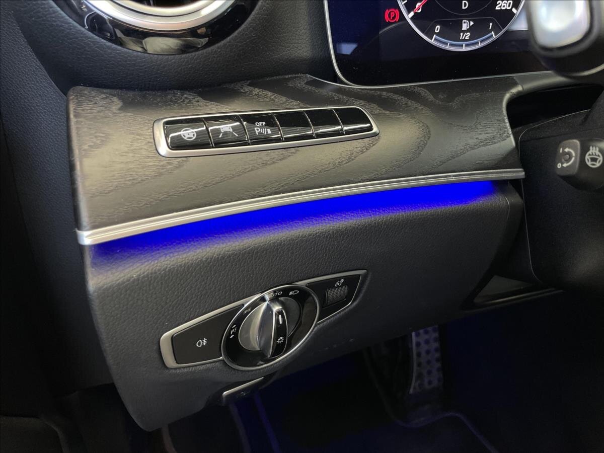 Mercedes-Benz Třídy E