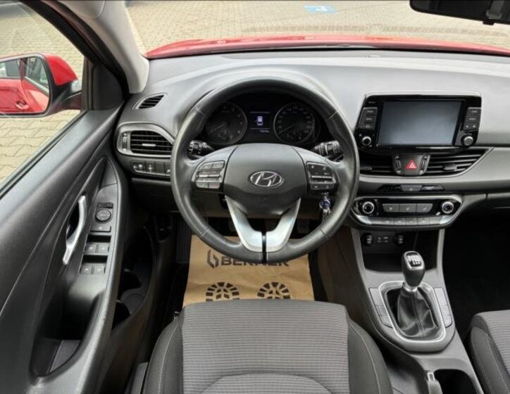 Hyundai i30 15