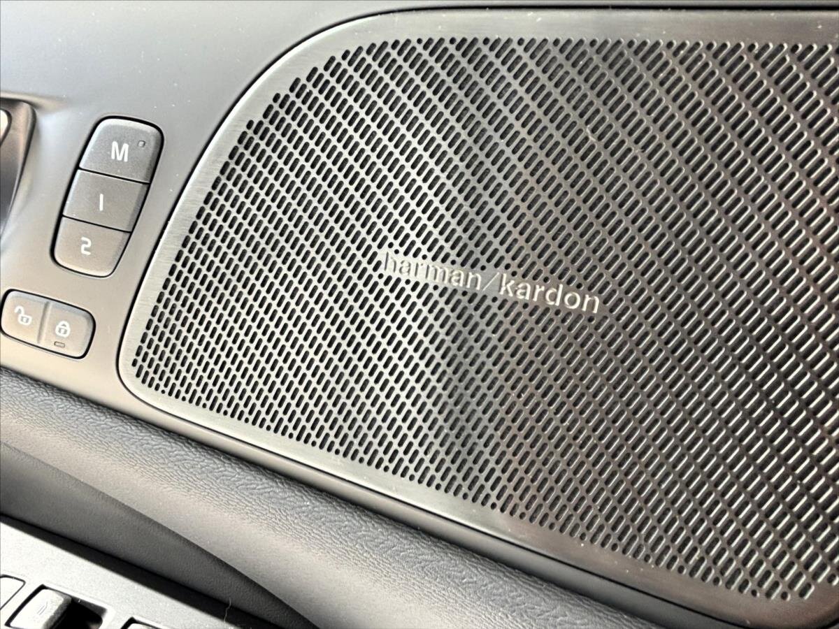 Volvo V60 Kombi 2,0 l 145 kw