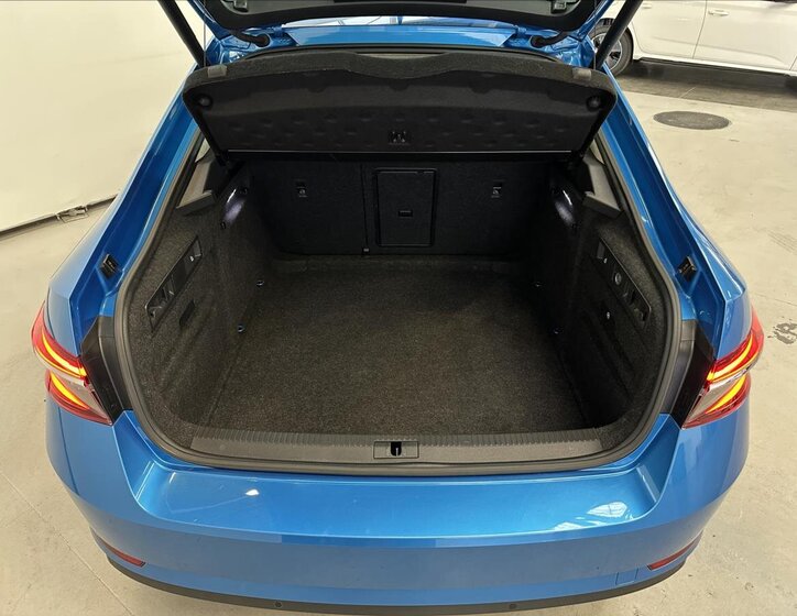 Škoda Superb Liftback 2,0 l 147 kw