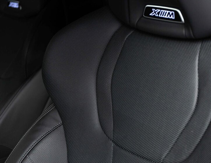 BMW XM SUV / Terénní 3,0 l 350 kw