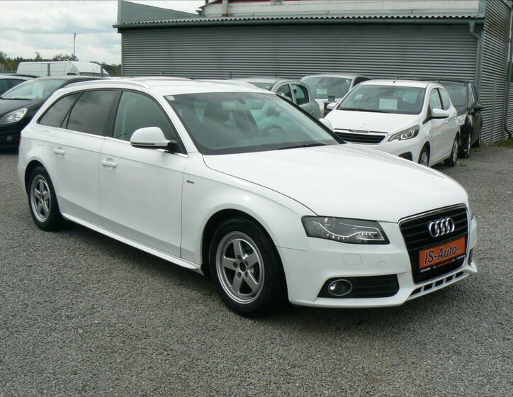 Audi A4 Kombi 2,0 l 105 kw