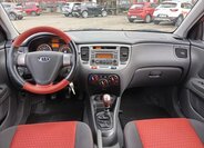 KIA Rio Hatchback 1,4 l 71 kw