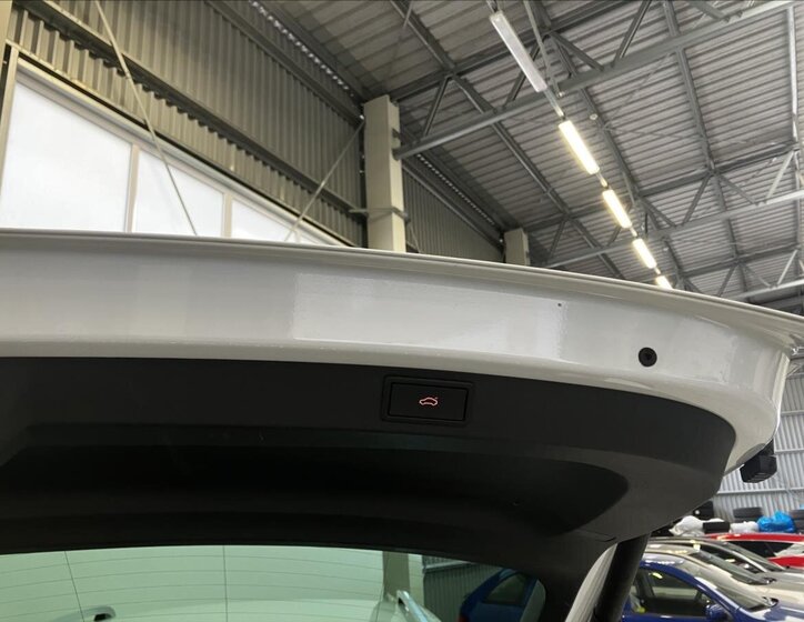 Škoda Karoq SUV / Terénní 2,0 l 85 kw