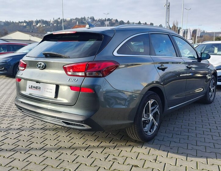Hyundai i30 5