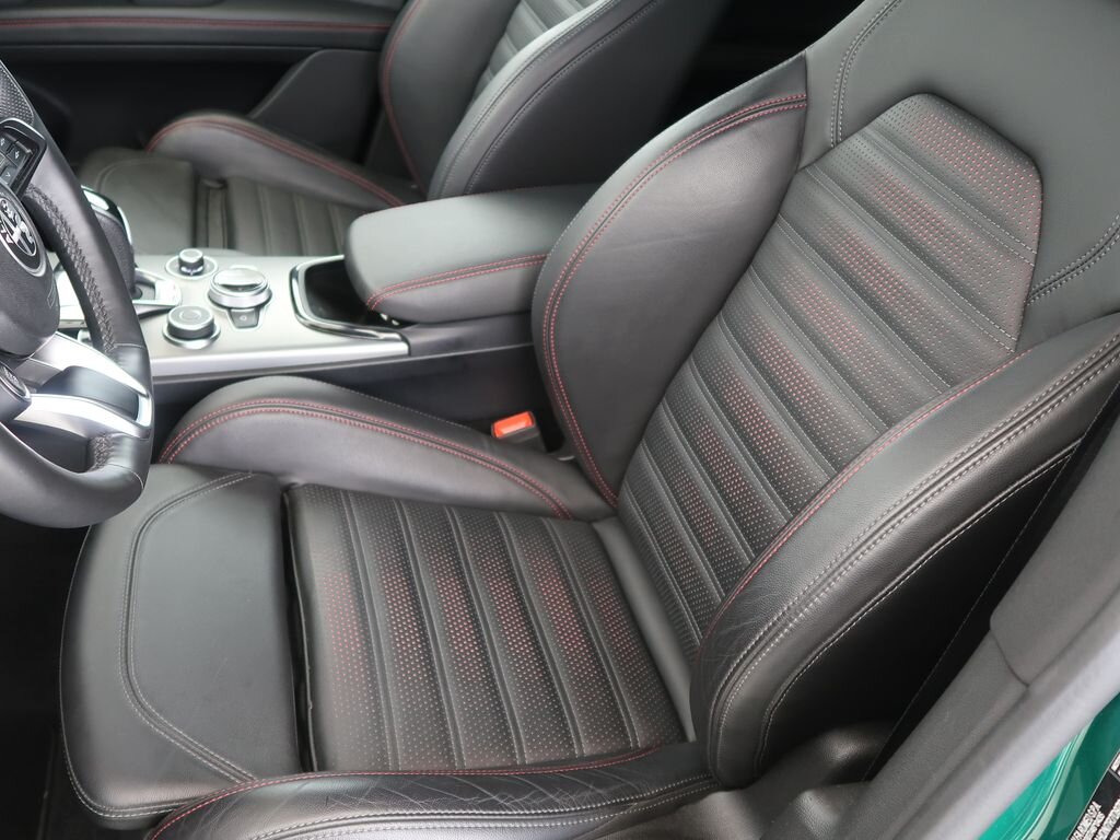 Alfa Romeo Stelvio SUV / Terénní 2,0 l 206 kw