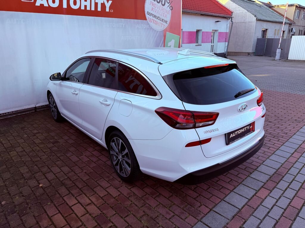 Hyundai i30 Kombi 1,4 l 103 kw