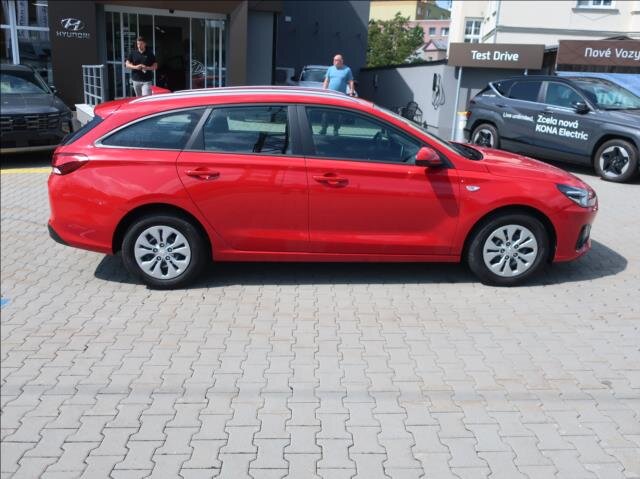 Hyundai i30 Kombi 998,0 88 kw
