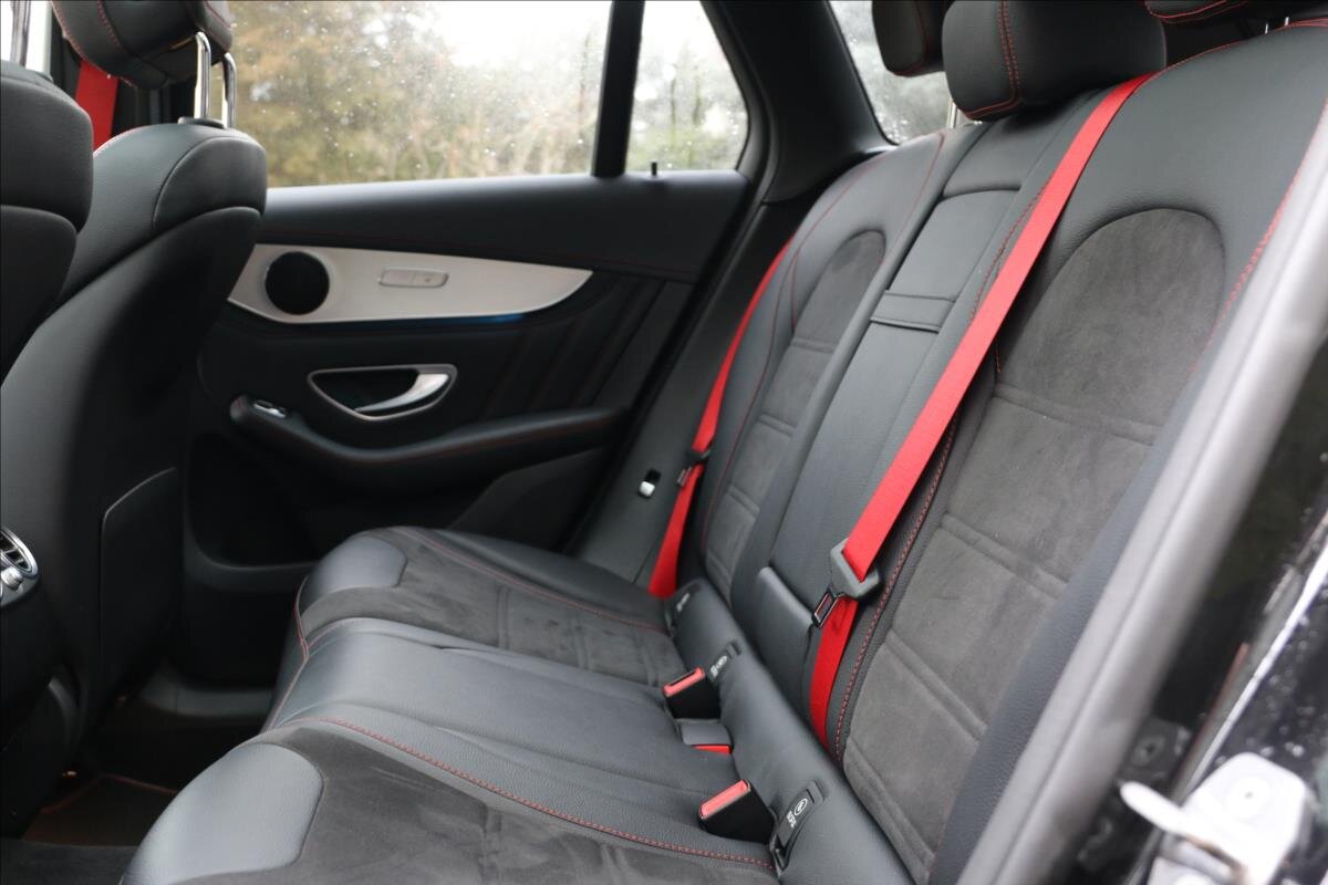 Mercedes-Benz GLC SUV / Terénní 3,0 l 270 kw