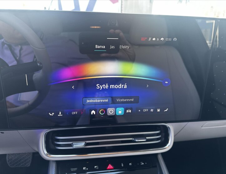 Mercedes-Benz CLA Sedan / Limuzína 0,0 200 kw