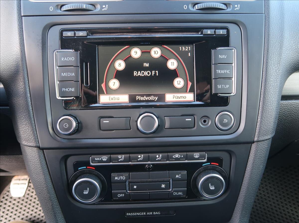 Volkswagen Golf Kombi 1,6 l 77 kw