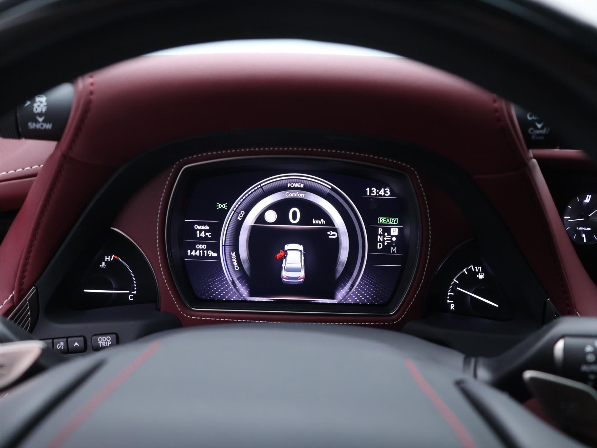 Lexus LS 500h Sedan / Limuzína 3,5 l 220 kw