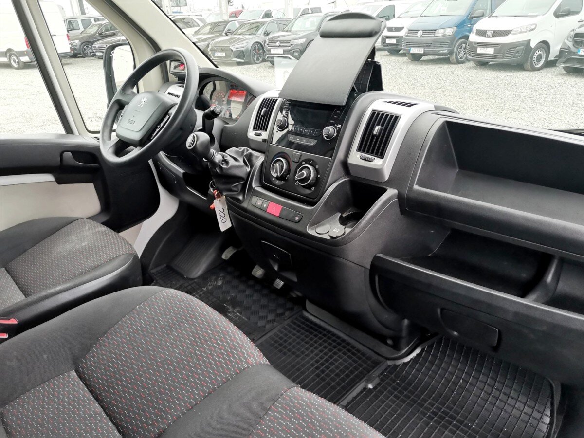Peugeot Boxer Ostatní 2,0 l 120 kw