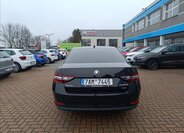 Škoda Superb Liftback 2,0 l 140 kw