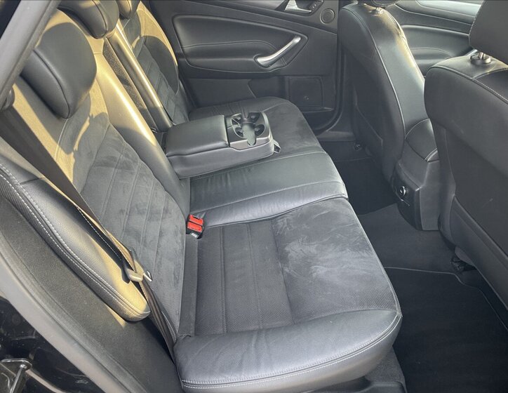 Ford Mondeo Kombi 2,2 l 147 kw