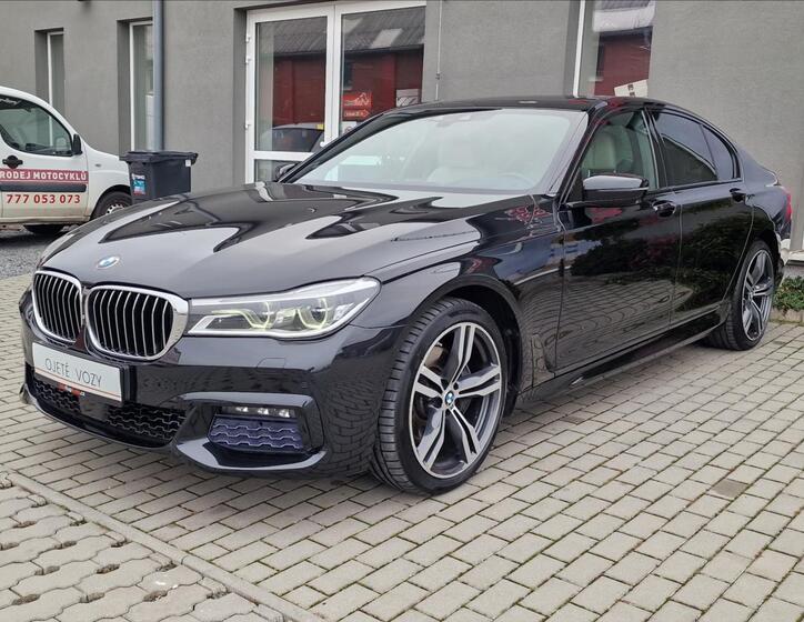 BMW Řada 7 5