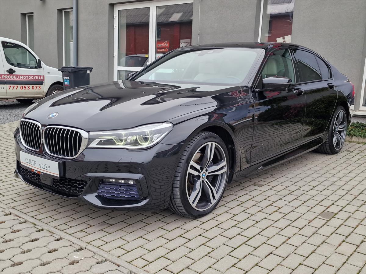 BMW Řada 7