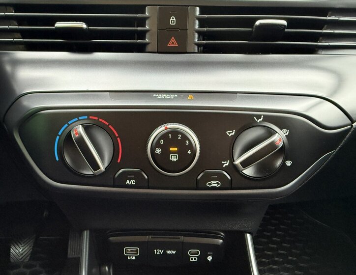 Hyundai i20 Hatchback 1,2 l 58 kw