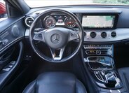 Mercedes-Benz Třídy E 9