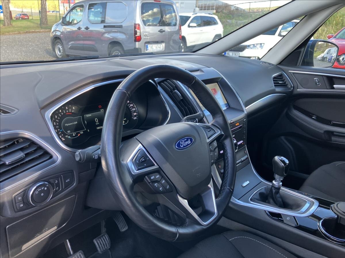 Ford S-MAX MPV 2,0 l 110 kw