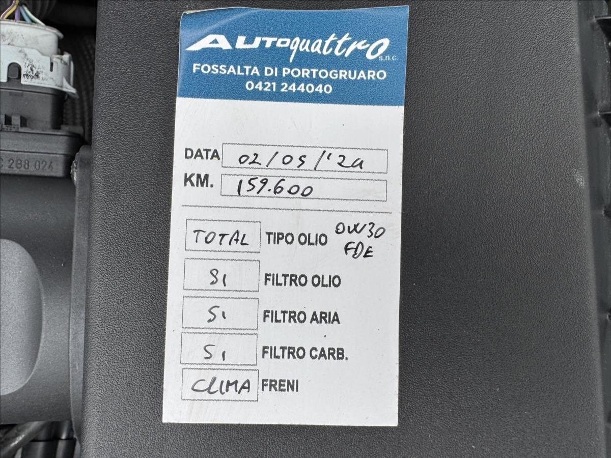 Land Rover Discovery Sport SUV 2,0 l 110 kw