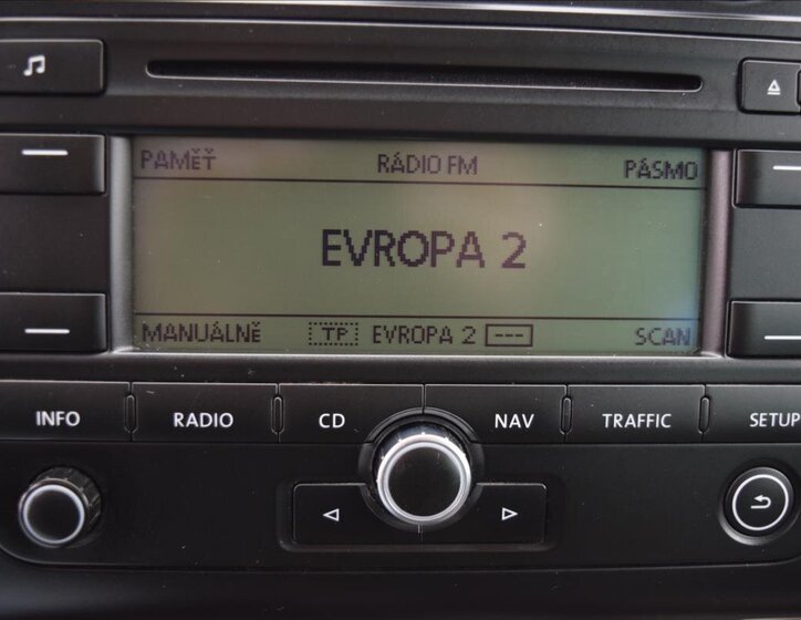 Volkswagen Touran Kombi 1,4 l 103 kw