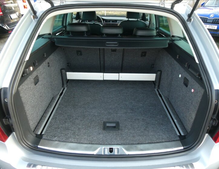 Škoda Superb Kombi 2,0 l 125 kw