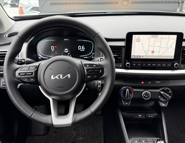 KIA Stonic SUV / Terénní 1,2 l 58 kw