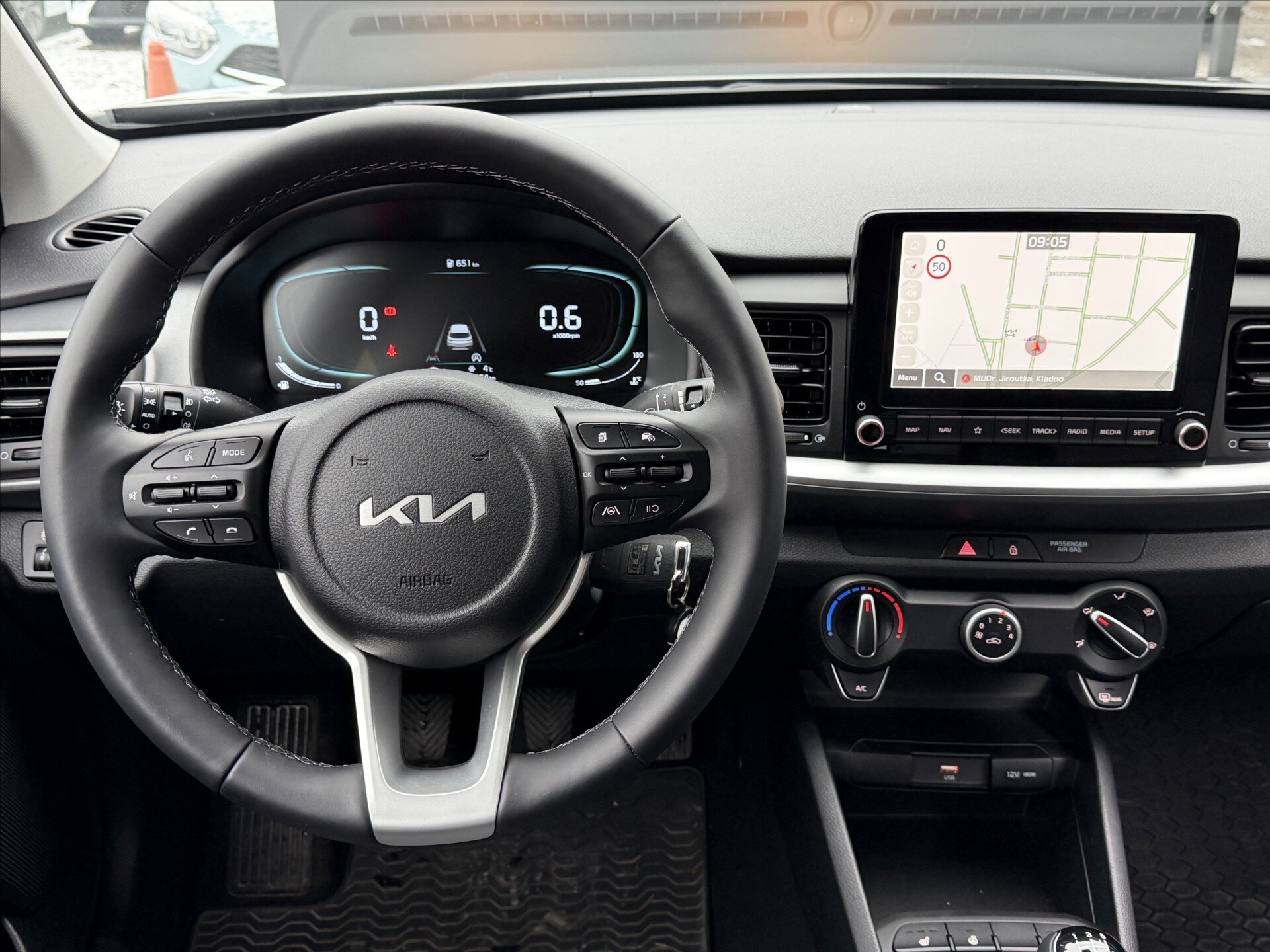 KIA Stonic SUV / Terénní 1,2 l 58 kw