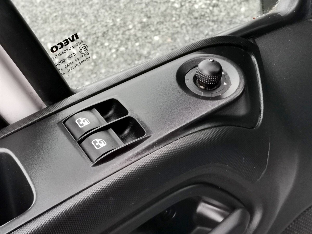 Iveco Daily Valník 3,0 l 132 kw