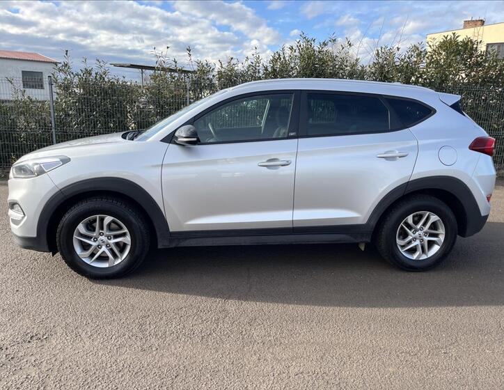 Hyundai Tucson 4